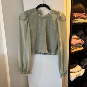 Aritzia Wilfred Lilith top sage green size M